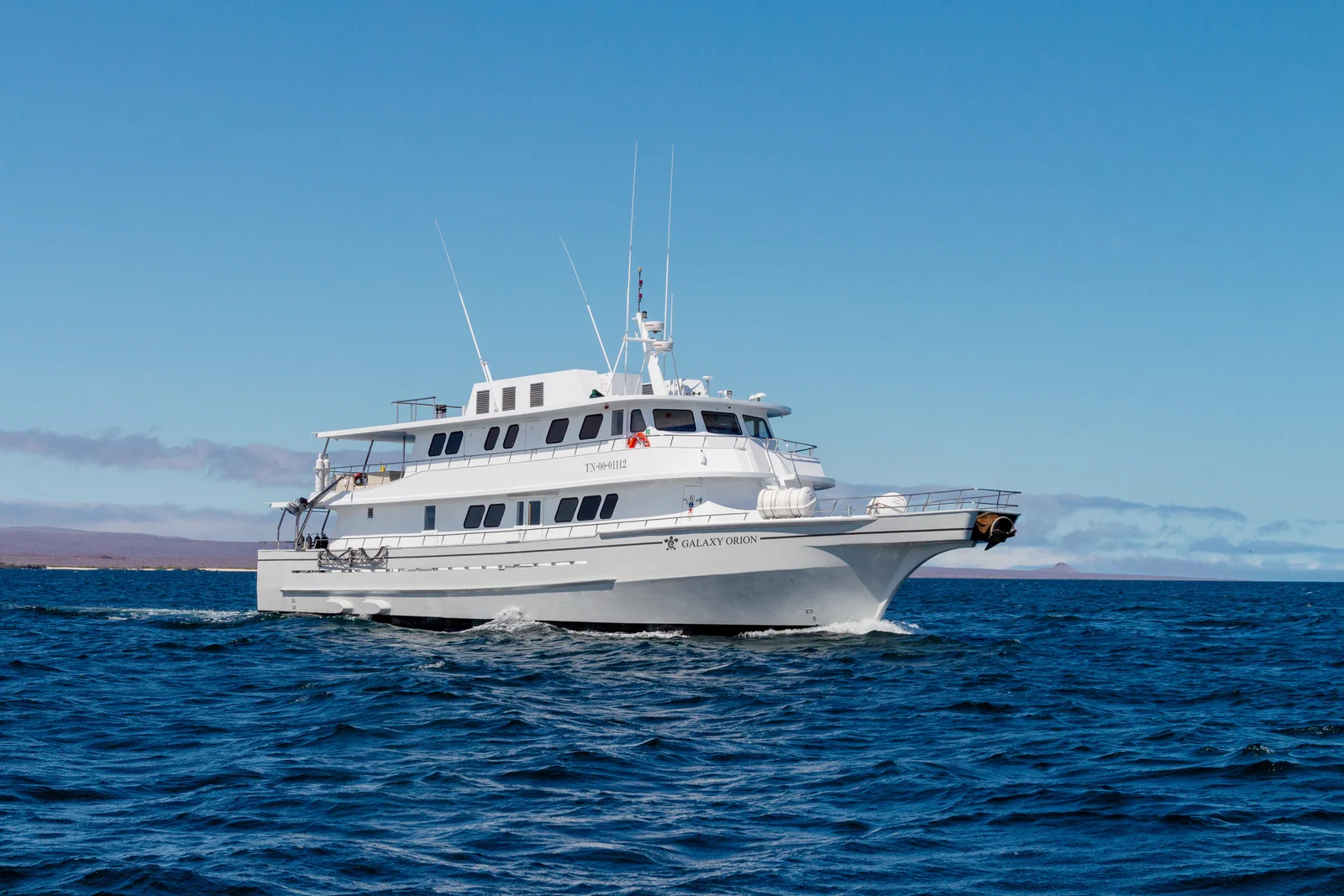 Galaxy Orión Yacht — The Yacht