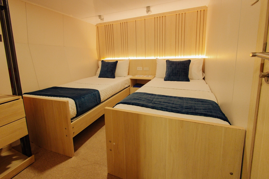 Galaxy Orión Yacht — Cabins