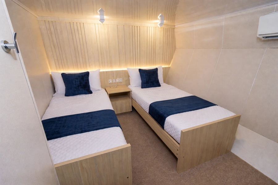 Galaxy Orión Yacht — Cabins