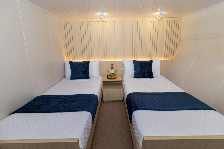 Galaxy Orión Yacht — Cabins