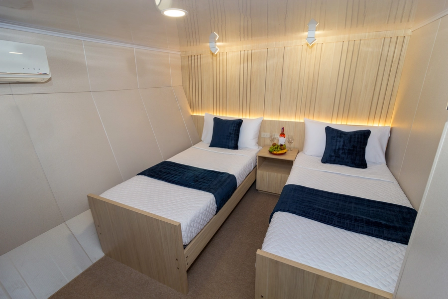 Galaxy Orión Yacht — Cabins