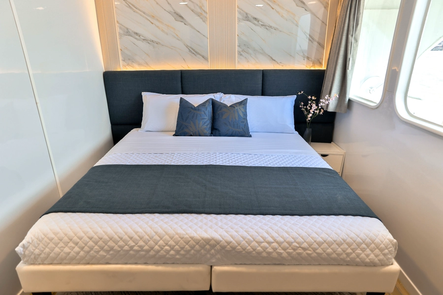 Galaxy Diver III — Cabins