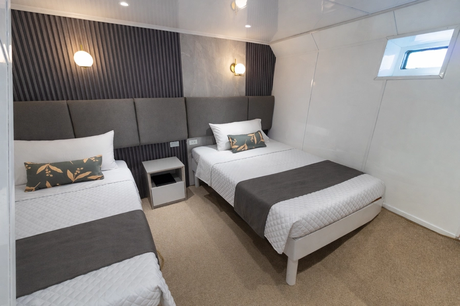 Galaxy Diver III — Cabins
