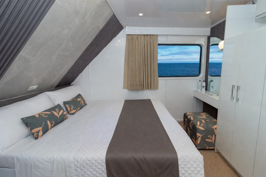 Galaxy Diver III — Cabins
