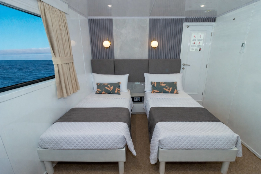 Galaxy Diver III — Cabins