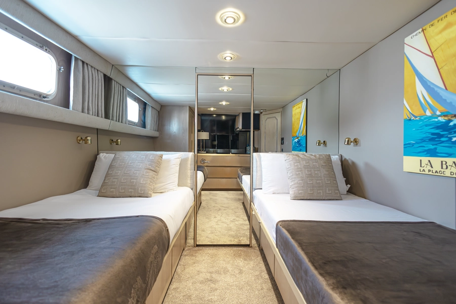 Galaxy Stella — Cabins
