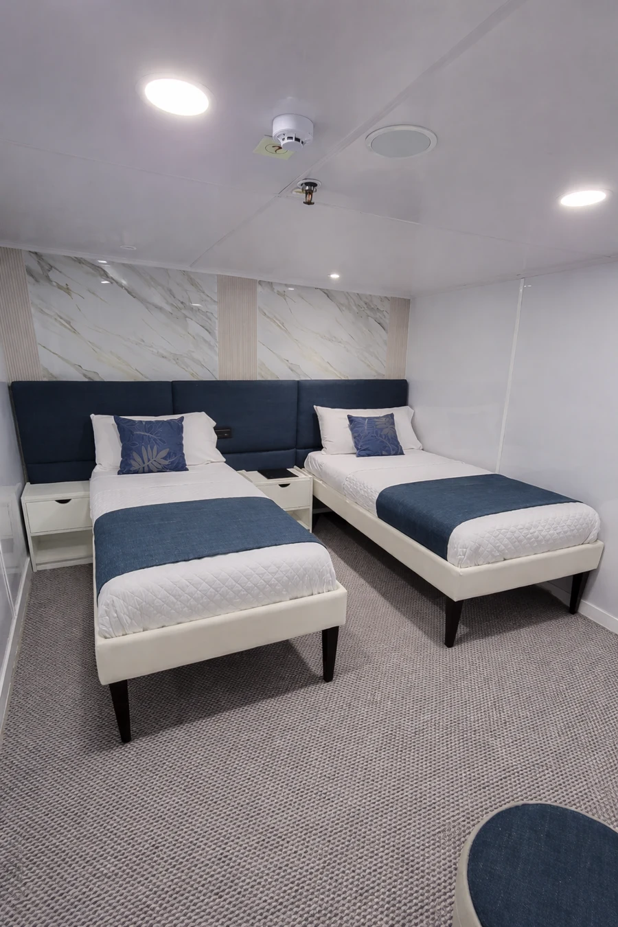 Galaxy Diver II — Cabins
