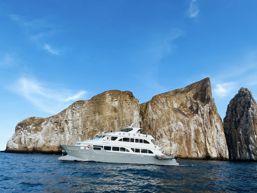 EcoGalaxy Catamaran in the Galápagos